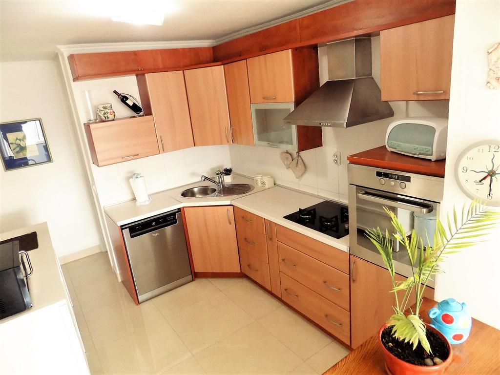 Apartment Anamarija Njivice Eksteriør billede